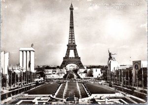 RPPC France Eiffel Tower Exposition Internationale Paris 1937