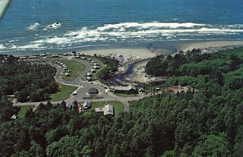 CONTINENTAL SIZE POSTCARD KALALOCH BEACH OCEAN VILLAGE OLYMPC NAT'L PARK W.A.