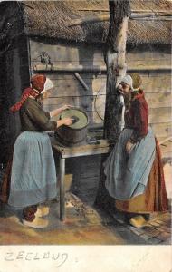 B93581 zeeland women types folklore netherlands