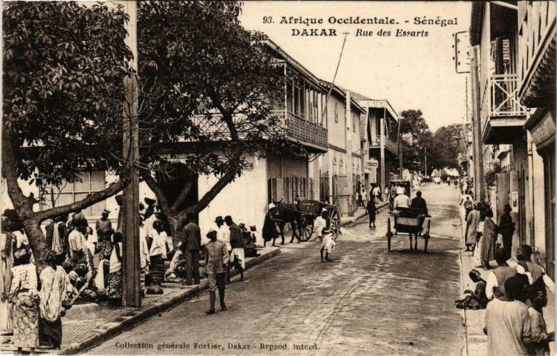 CPA AK Dakar Rue des Essarts SENEGAL (821964)