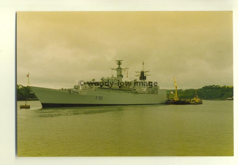 na0423 - Royal Navy Warship - HMS Sheffield - photograph 6x4