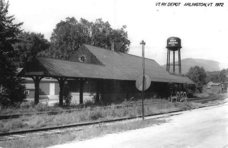 Arlington Vermont Railroad Depot Real Photo Vintage Postcard K70155