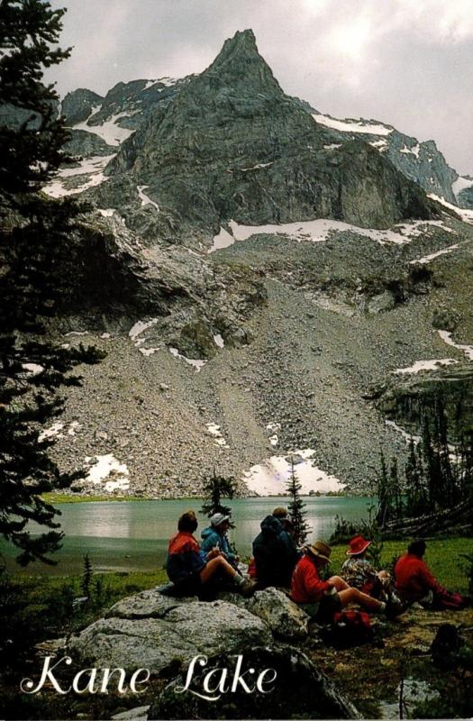 Idaho Pioneer Mountains Hikers Picnicking At Kane Lake