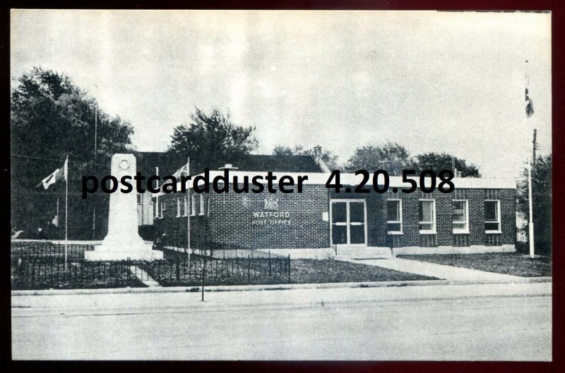 h3679 - WATFORD Ontario Postcard 1960s Post Office. Cenotaph by Richardson