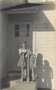 RPPC  RICHMOND, California  CA UNIQUE XMAS Greeting 2 Kids & Signs 1939 Postcard