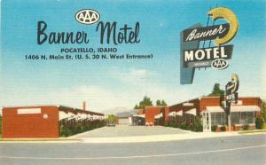 Banner Motel roadside Pocatello Idaho Lynx Products 1940s Postcard 5271