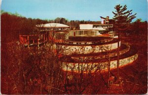 Aquarium du Centre Biologique Quebec Ste-Foy QC Vintage Postcard F95