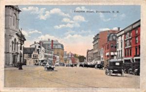 PORTSMOUTH NEW HAMPSHIRE CONGRESS STREET-TROLLEY-EARLY AUTOS POSTCARD 1920s