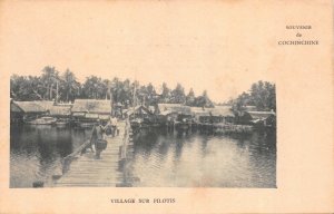 Postcard Souvenir de Cochinchine Village Sur Pilotis Vietnam~112141