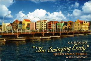 CPM AK The Swinging Lady Queen Emma Bridge Willemstad CURACAO (729931)