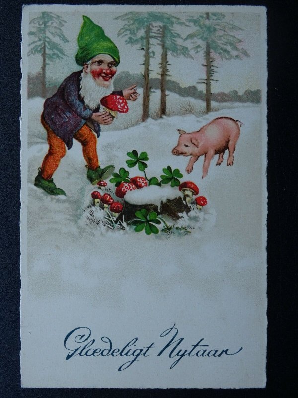 German Happy Christmas / New Year Pig Greeting GLÆDELIGT NYTAAR c1930s Postcard