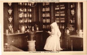CPA Hotel-Dieu de Beaune - La Pharmacie - Salle Principale (354077)