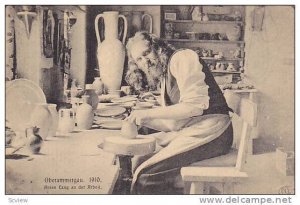 Oberammergau , 1900, Anton Lang an der Arbeit , Germany , Pottery , 00-10s