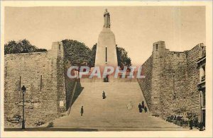 Old Postcard Verdun Meuse Monument Victory and Verdun Soldiers