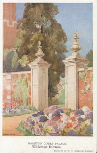 Middlesex Postcard - Hampton Court Palace - Wilderness Entrance - Ref TZ5604