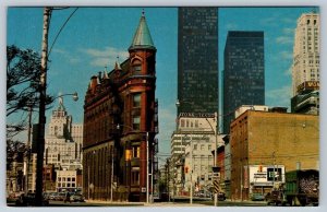 Gooderham Flatiron Building, Triangle, Front St, Toronto Canada Vintage Postcard