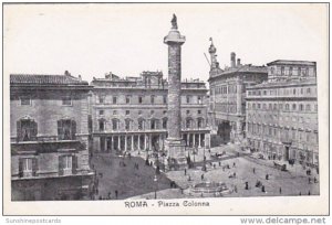 Italy Rome Piazza Colonna