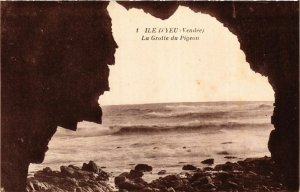 CPA ILE-d'YEU - La Grotte du Pigeon (636947)