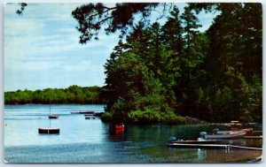 Postcard - Ideal lake for boating pleasures