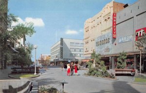 Fresno California Fulton Mall Vintage Postcard AA7891