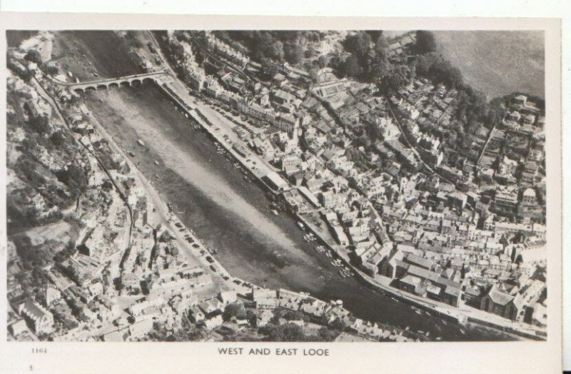 Cornwall Postcard - Aerial View of West and East Looe - Ref 7110A