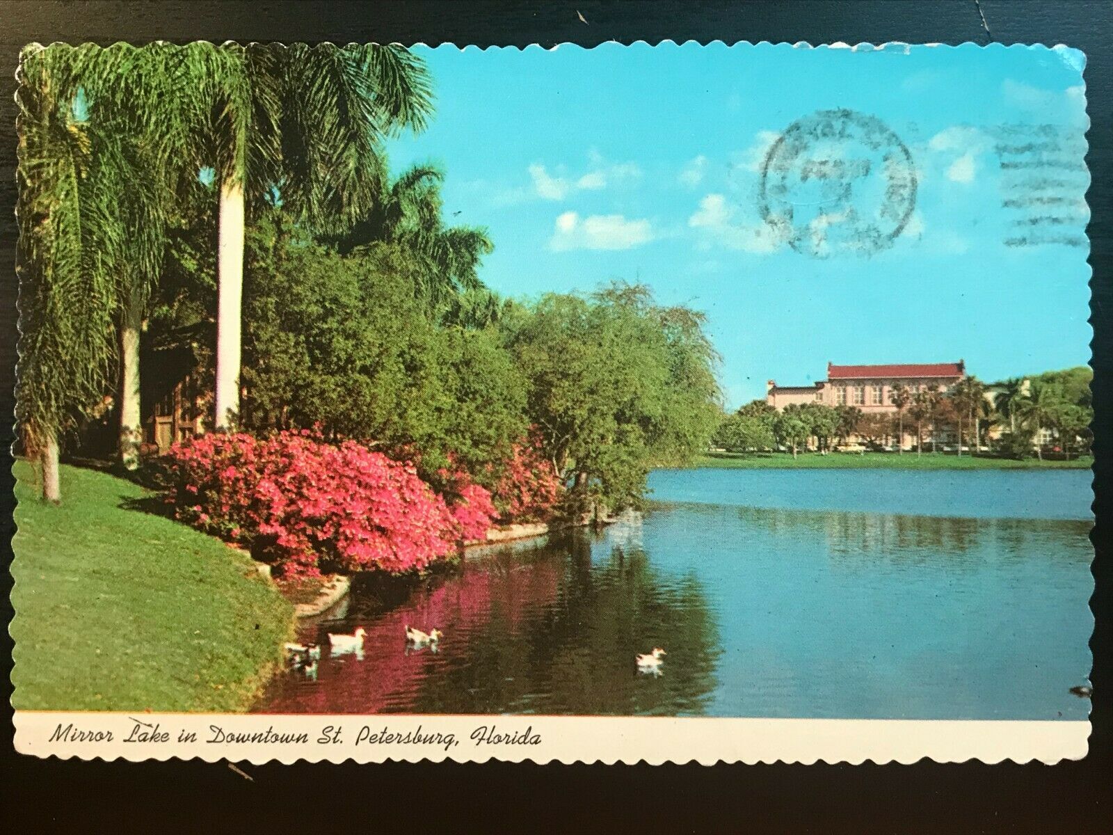 vintage-postcard-1975-mirror-lake-downtown-st-petersburg-florida