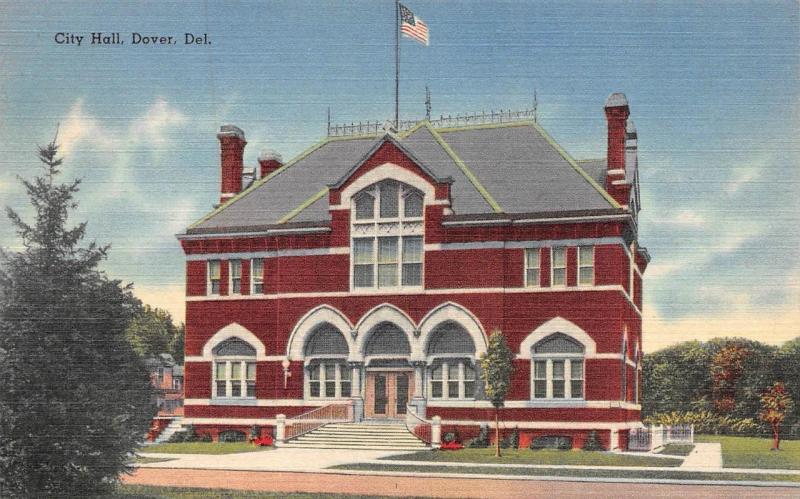 DOVER, DE Delaware       CITY HALL       c1940's Linen Postcard