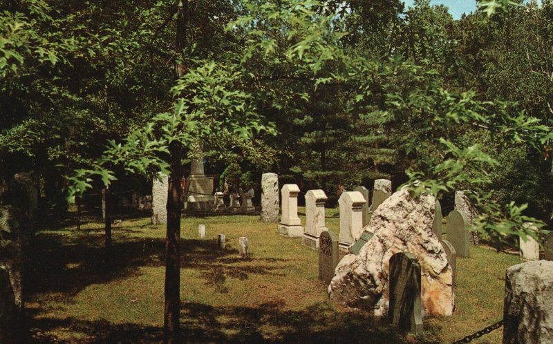 Vintage Postcard Sleepy Hollow Cemetery Grave Landmark Concord Massachusetts MA