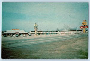 c1950's The Downtown Motel & Kelly's Grill Restaurant Newport Arkansas Postcard