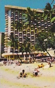 Hawaii Honolulu Surfrider Hotel In Hawaii On Waikiki Beach