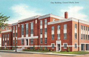 COUNCIL BLUFFS, Iowa IA     CITY BUILDING    ca1940's Curteich Postcard