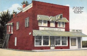 Vienna Illinois Alldredge's Cafe Vintage Postcard AA35250