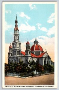 Sacramento California~Cathedral Of The Blessed Sacrament~K Street~Vtg Postcard