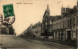 CPA VIERZON - Place de la Gare (634797)