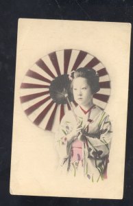 VINTAGE JAPAN JAPANESE GEISHA GIRL WOMAN LARGE FAN VINTAGE POSTCARD