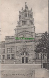 London Postcard -Victoria and Albert Museum Cromwell Rd South Kensington RS30809