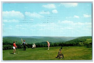 1964 Hanson's Resort Golf Course Golfers Oquaga Lake Deposit New York Postcard