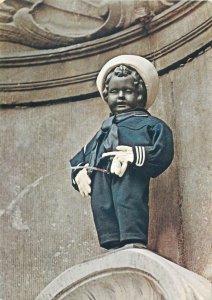 Post card Belgium Brussels Manneken Pis US Sailor