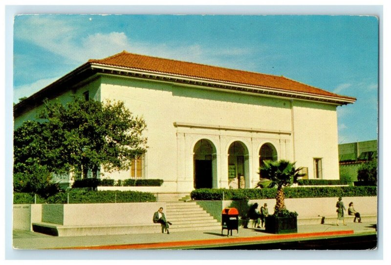 Santa Barbara Museum Of Art Center California CA Unposted Postcard