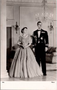 H.M. Queen Elizabeth II and The Duke of Edinburgh Beautiful RPPC Postcard Z10