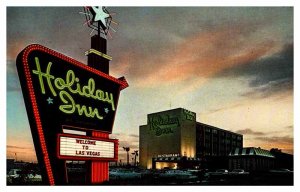 Postcard HOTEL SCENE Las Vegas Nevada NV AR5620