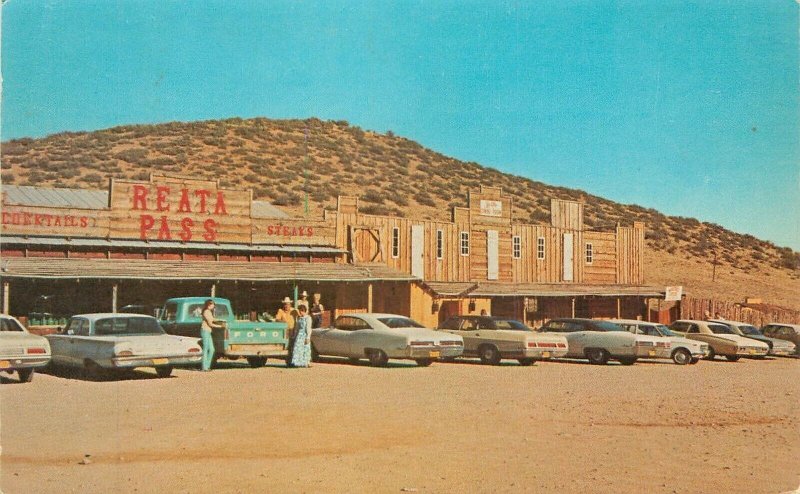 Postcard Arizona Humboldt Reata  Pass Steak House 1960s automobiles 23-4011