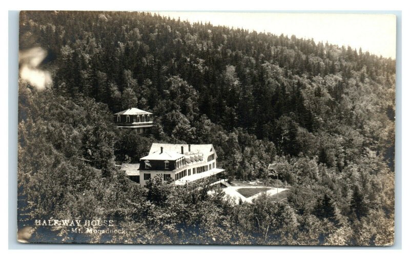 Postcard Halfway House, Mt Monadnock NH RPPC Y65