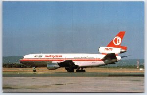 Airplane Postcard Malaysian Airline System Douglas DC-10-30 9M-MAV FE1