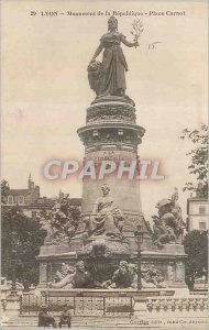 Postcard Old Lyon Monument of the Republic Place Carnot