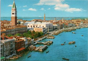 Postcard Italy Venice View of Schiavoni Quay