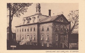 ST-DAMIEN , Quebec , Canada , 1989 ; Orphelinat Des Garcons