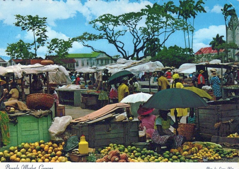 VINTAGE CONTINENTAL POSTCARD BOURDA MARKET GEORGETOWN GUYANA SOUTH AMERICA 1975