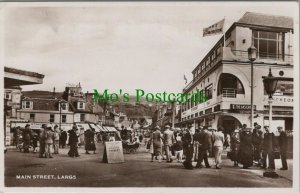 Scotland Postcard - Main Street, Largs, North Ayrshire  RS27607