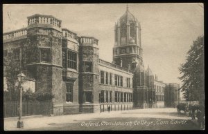 Oxford, Christchurch College, Tom Tower. F. Frith & Co. postcard. 1907 postmark